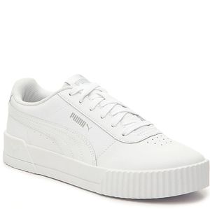 New without Tags Puma Carina Walking Sneaker